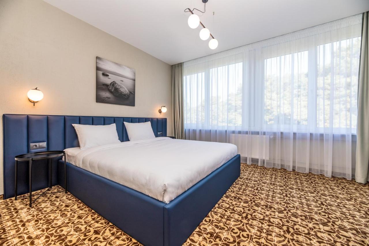 Zilvinas Hotel Паланга Екстериор снимка
