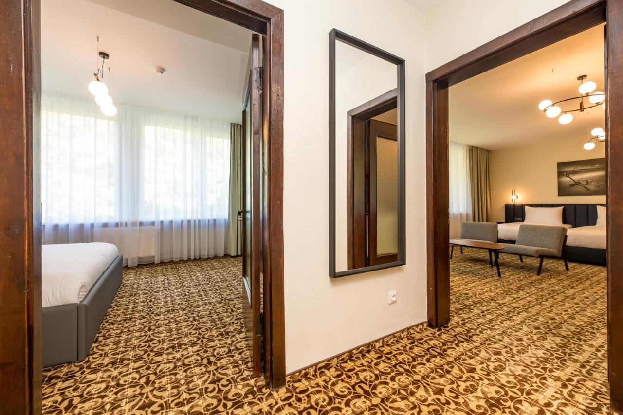 Zilvinas Hotel Паланга Екстериор снимка