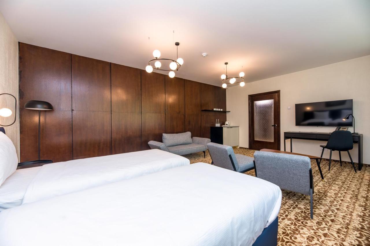 Zilvinas Hotel Паланга Екстериор снимка